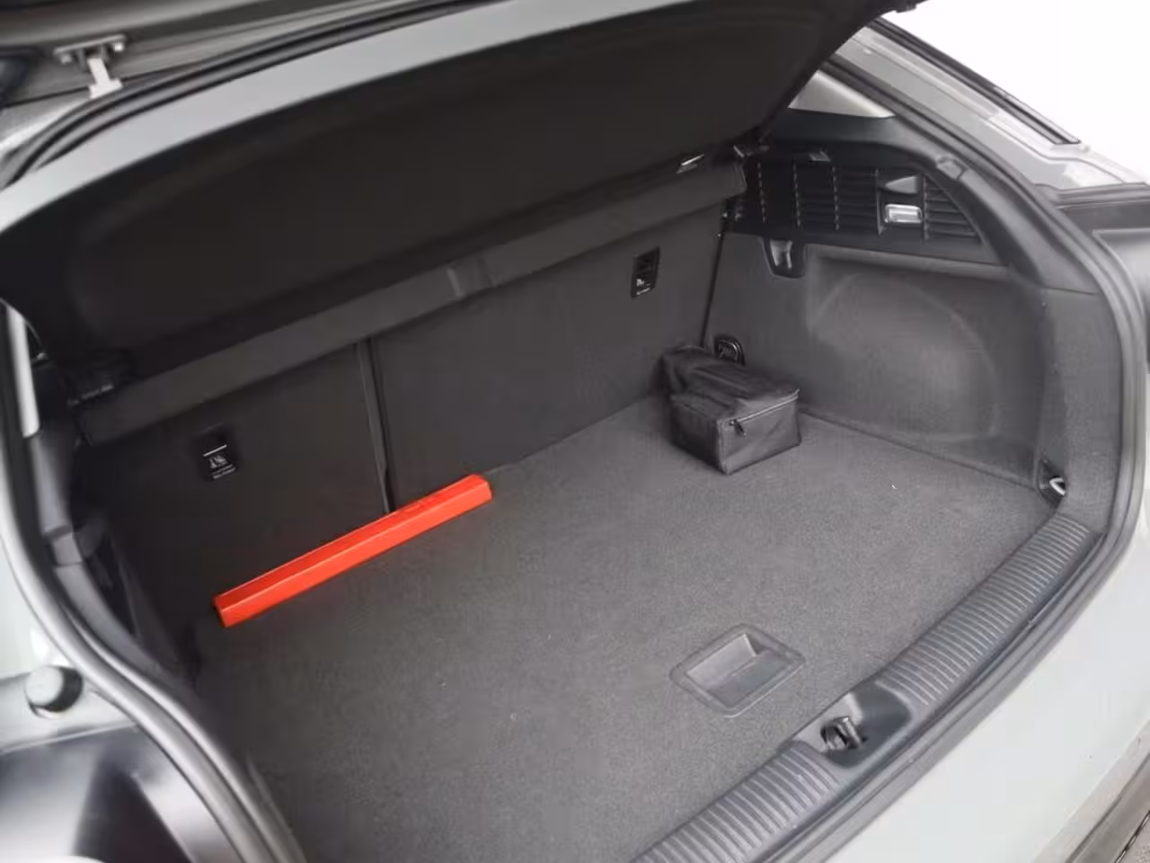 Audi Q2 30 TFSI Design Pro Line Plus | Clima | Cruise | Multimedia/Navi | Stoelverwarming | PDC |