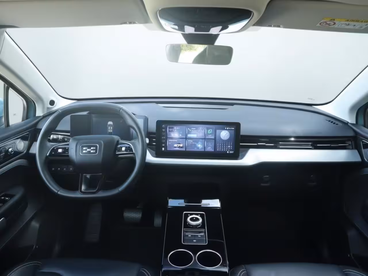 Aiways U5 63kWh Premium | Clima | Cruise | Multimedia/Navi | Pano | Leder | Stoelverwarming | PDC +