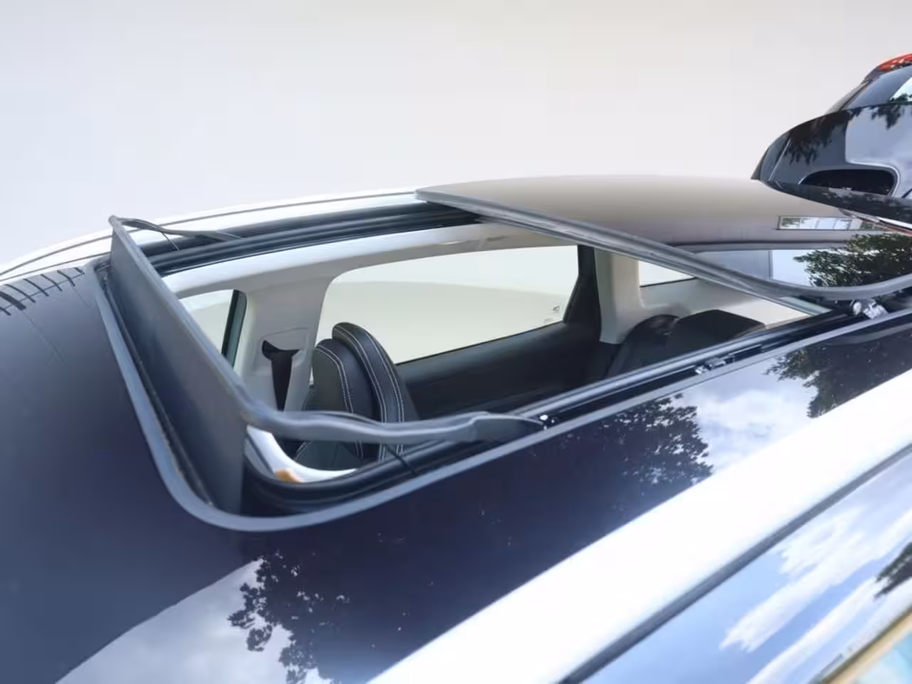 Aiways U5 63kWh Premium | Clima | Cruise | Multimedia/Navi | Pano | Leder | Stoelverwarming | PDC +