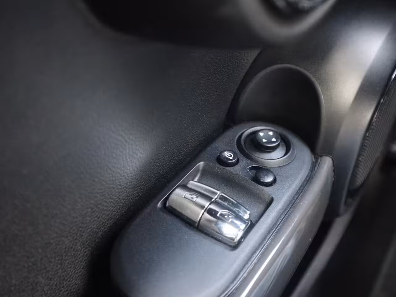 Mini 3-Deurs 1.5 Cooper Chili | Pano | Clima | Cruise | Multimedia/Navi | Stoelverwarming | PDC |