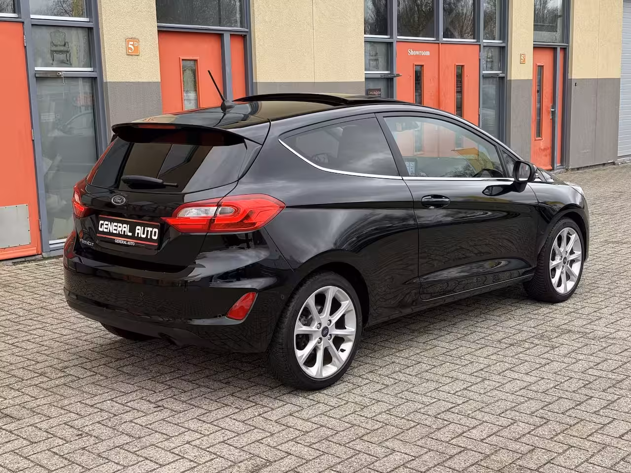 Ford Fiesta 1.0 EcoBoost Titanium, CarPlay, Panoramadak