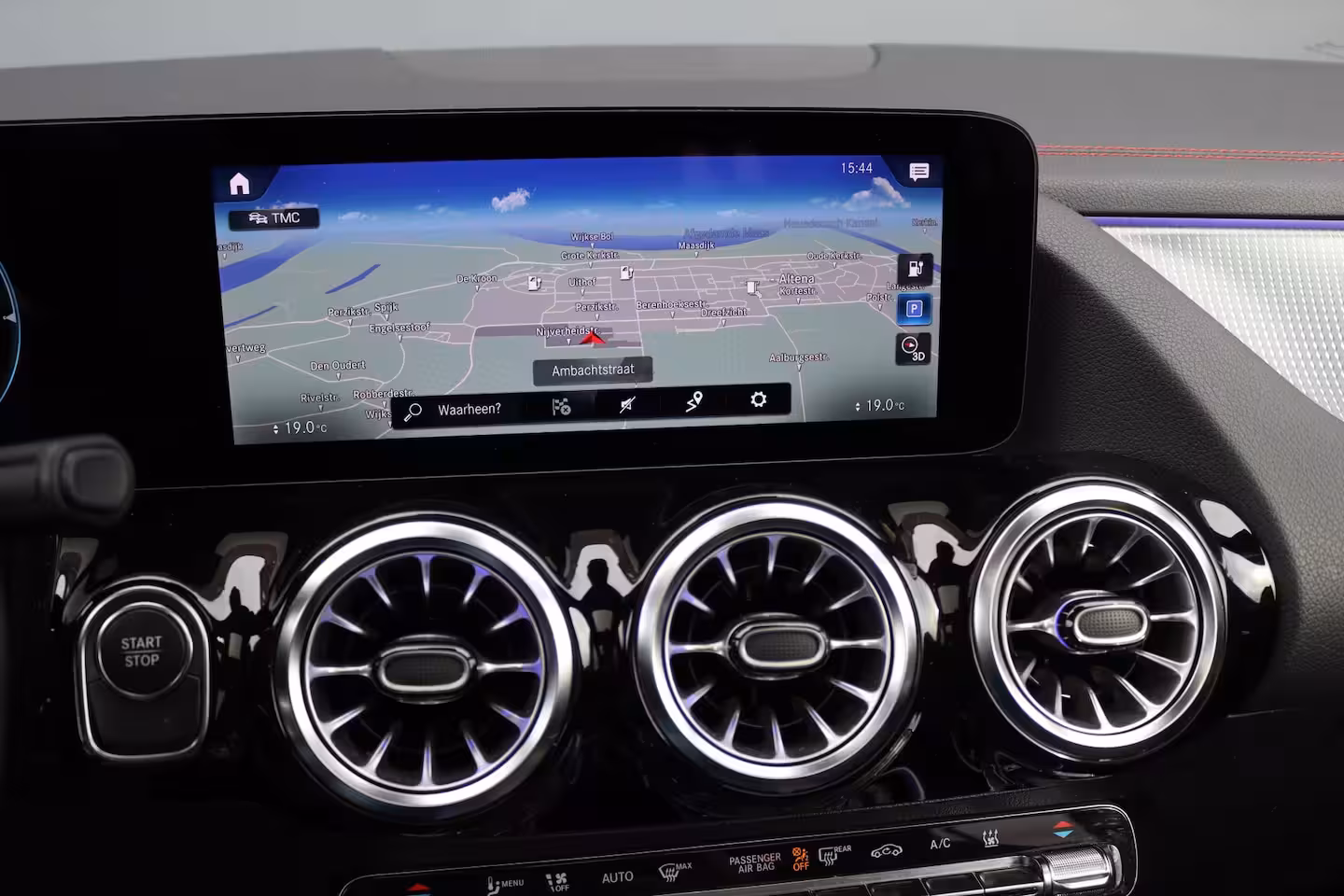 Mercedes-Benz EQA 250 Sport Edition 67 kWh | Panoramadak | Trekhaak | Widescreen | Keyless Go | Camera | Dod