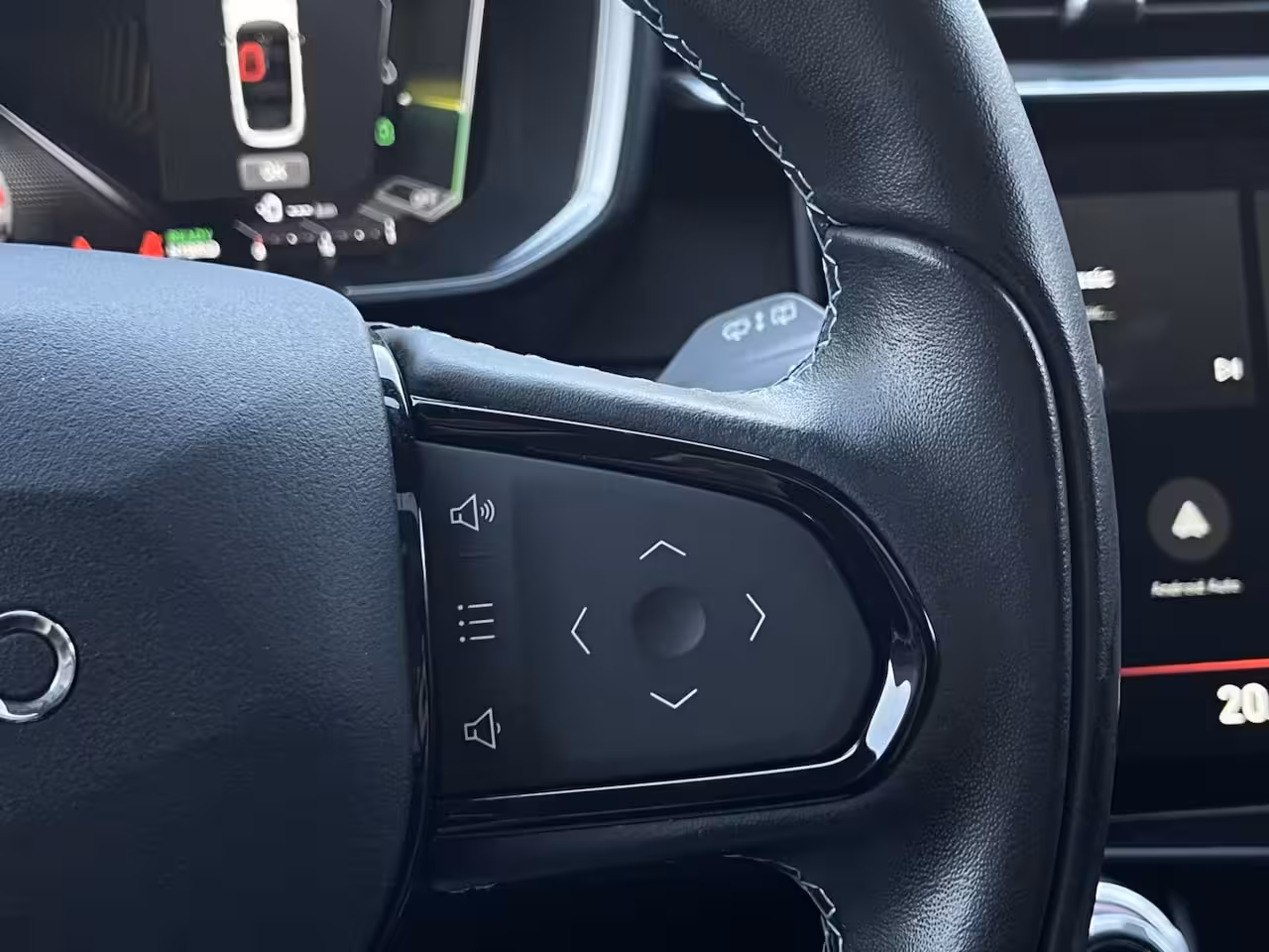 Lynk & Co 01 1.5 Pano, Camera, Carplay, Climat, LM