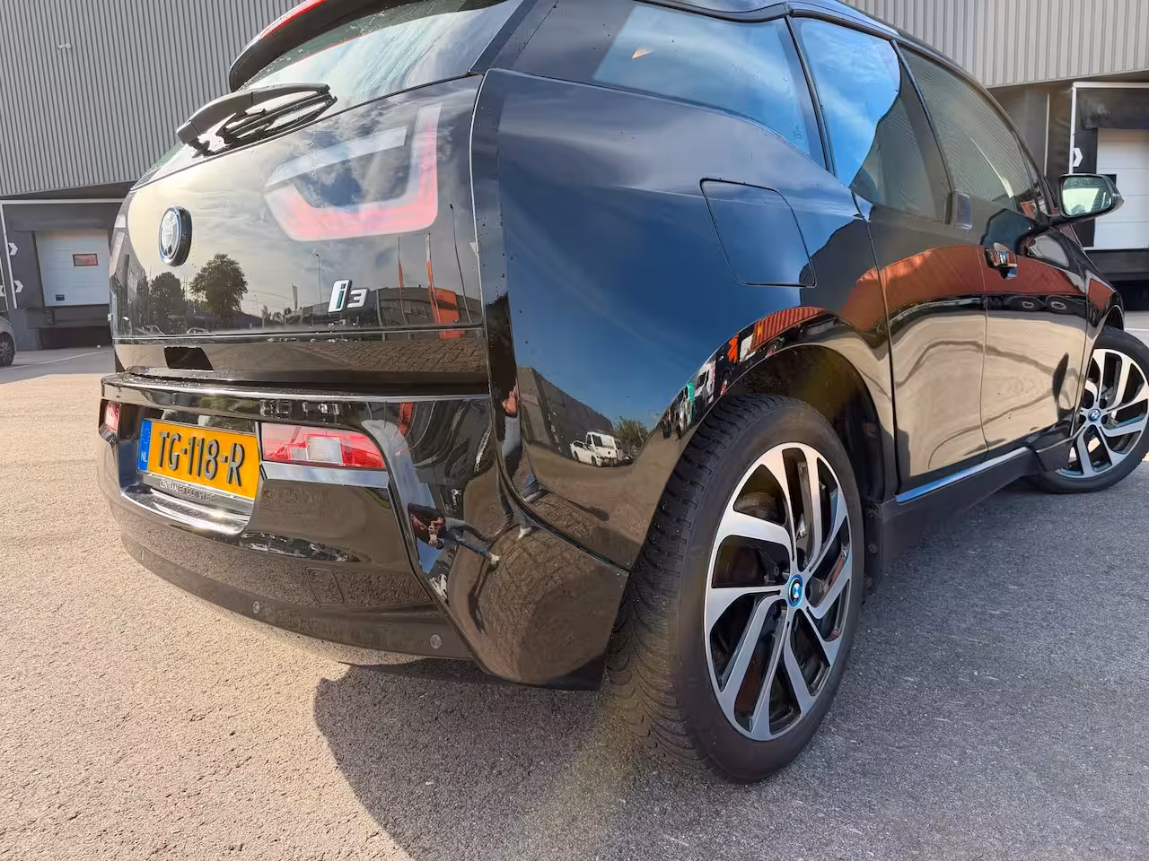 BMW i3 Basis 22 kWh CRUISE/CLIMA/NAVI/LMV/PDC