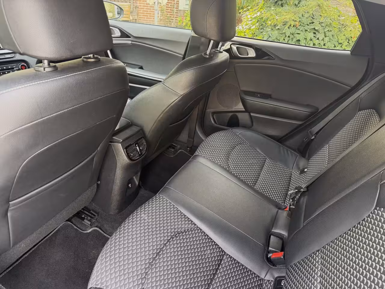 Kia XCeed 1.6 GDi PHEV DynamicPlusLine/Adaptive/Virtual/Trekhaak/Camera/Carplay