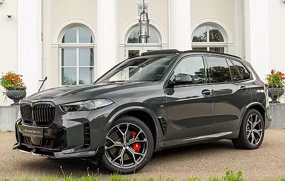 BMW X5 xDrive50e | Pano | Head-up | Soft-Close | Individual |