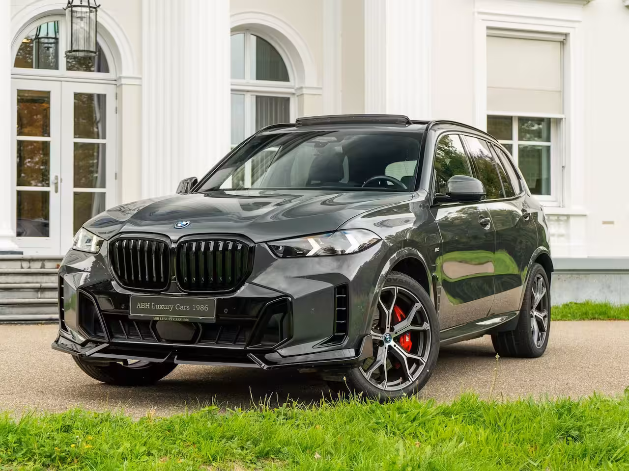 BMW X5 xDrive50e | Pano | Head-up | Soft-Close | Individual |