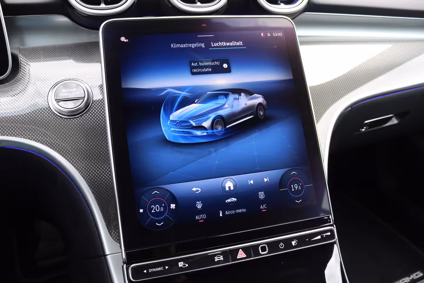 Mercedes-Benz CLE Cabriolet 200 AMG Line | Distronic | Airscarf | Memory | Burmester | Keyless Go | Cabriocomfortpakke