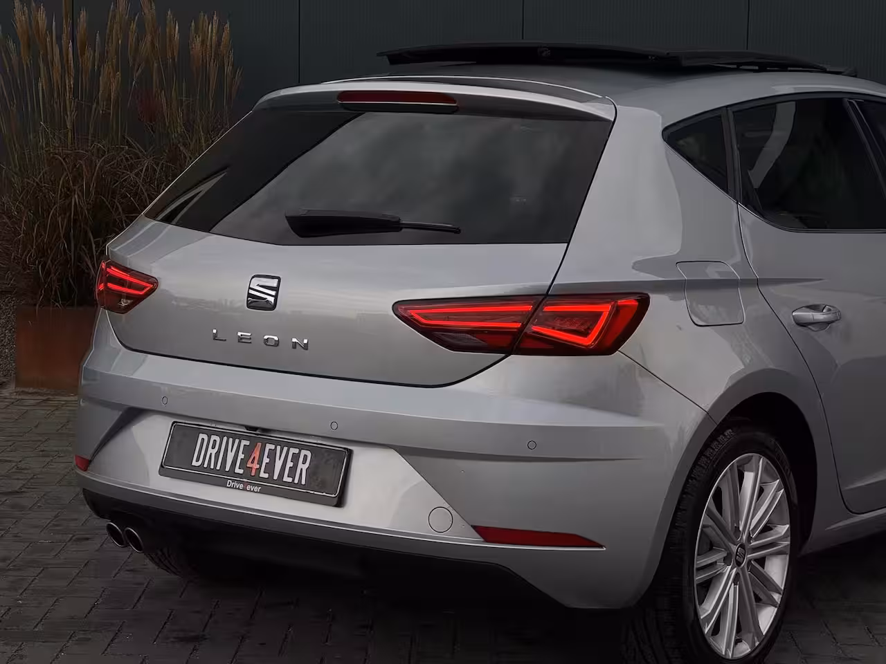 Seat Leon 1.5 TSI FR Ultimate PANO|NAVI|CR CONTROL|LEDER|LED