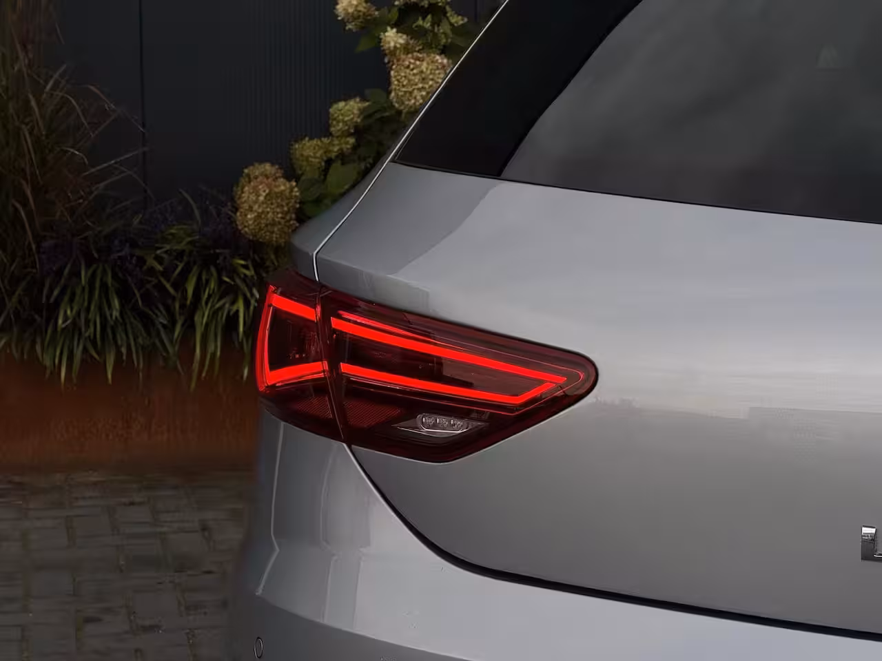 Seat Leon 1.5 TSI FR Ultimate PANO|NAVI|CR CONTROL|LEDER|LED