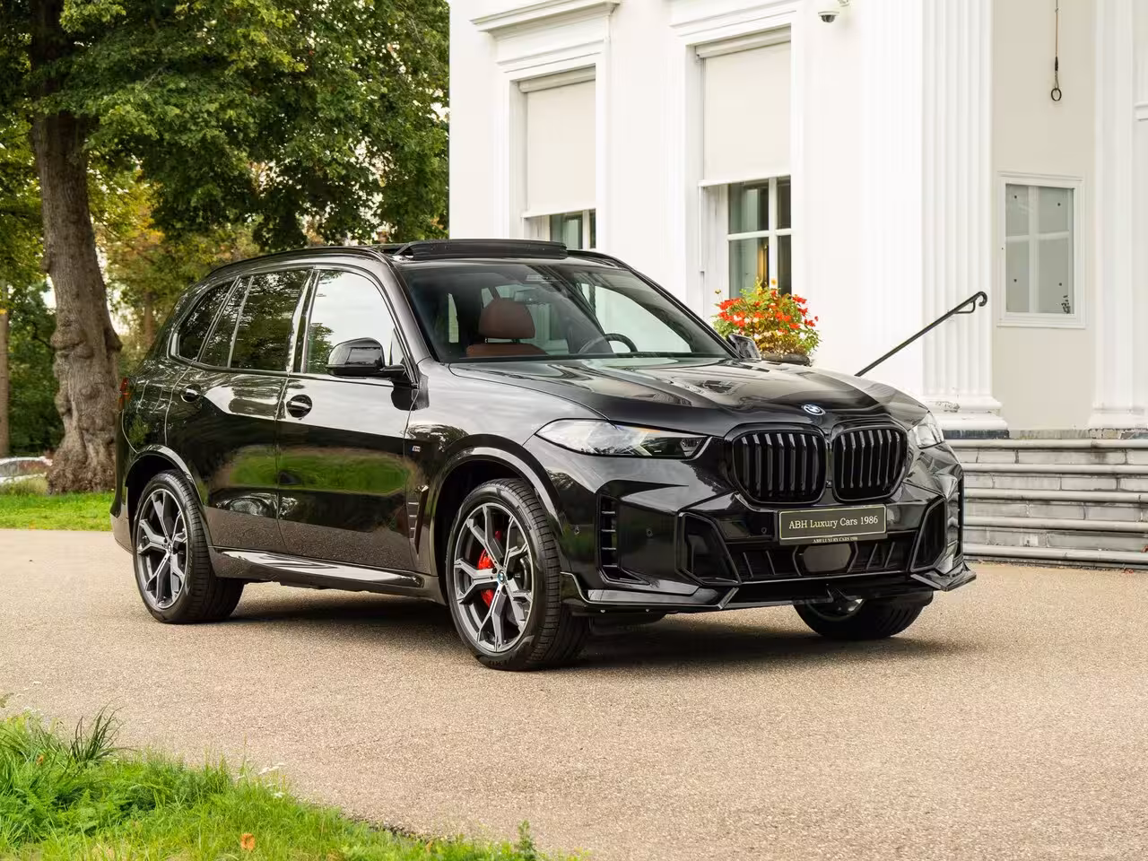 BMW X5 xDrive50e M-Sport | Pano | Head-up| HarmanK | Carbon | Meesturende achteras |