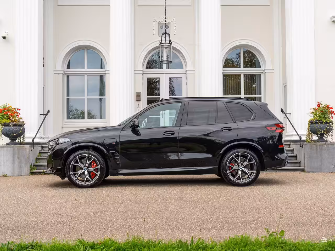 BMW X5 xDrive50e M-Sport | Pano | Head-up| HarmanK | Carbon | Meesturende achteras |