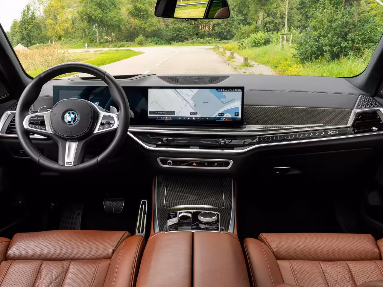 BMW X5 xDrive50e M-Sport | Pano | Head-up| HarmanK | Carbon | Meesturende achteras |