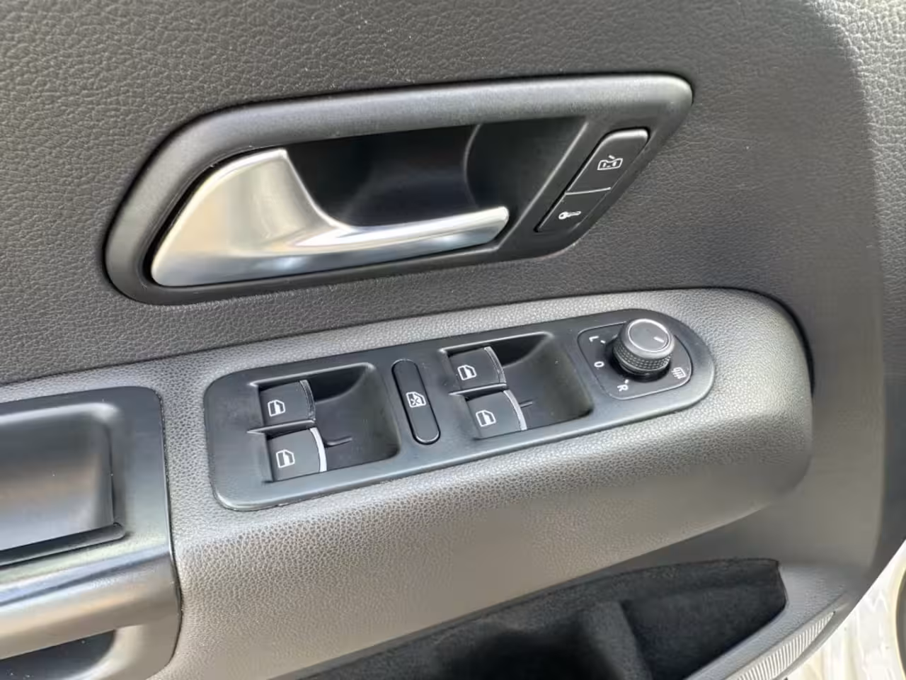 Volkswagen Amarok 3.0 V6 TDI 258pk 4motion bj2018 Aventura *Leer *Navi *Cruise