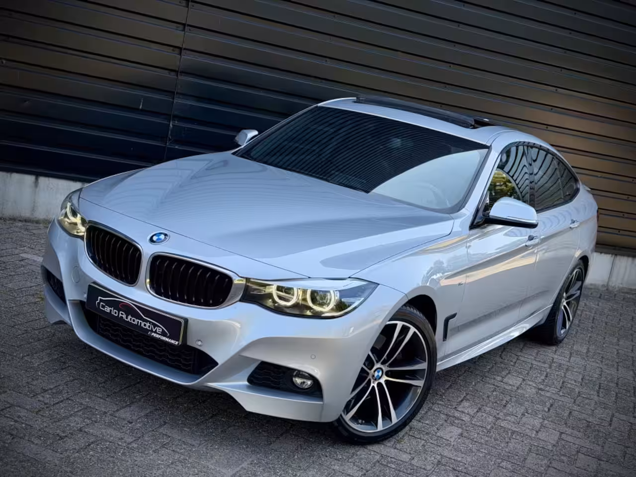 BMW 3-serie Gran Turismo 330i xDrive M-SPORT PANO|H/K|KEYLESS|M STOEL