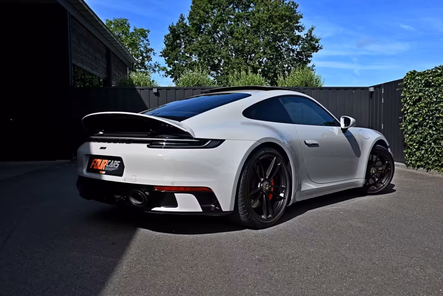 Porsche 911 3.0 Carrera GTS | 2024 | 30.000KM | BOSE Surround-Sound-System | Assistance | Schuif/kante
