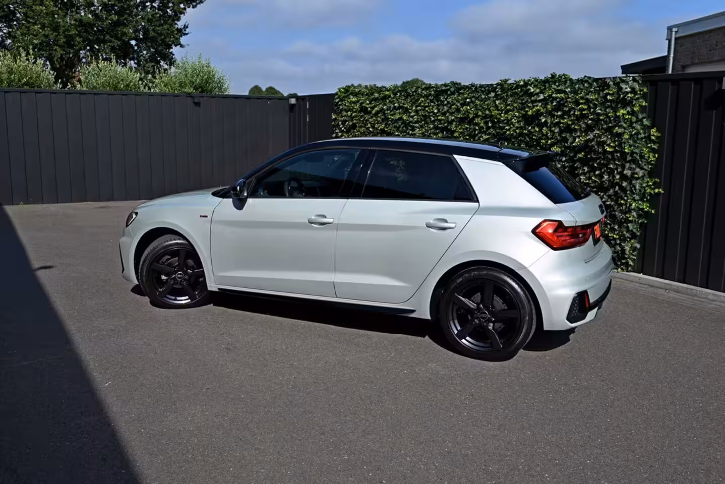 Audi A1 Sportback 25 TFSI S edition | 2025 | 21.000KM | Achteruitrijcamera | CarPlay | Stoelverwarming | Con