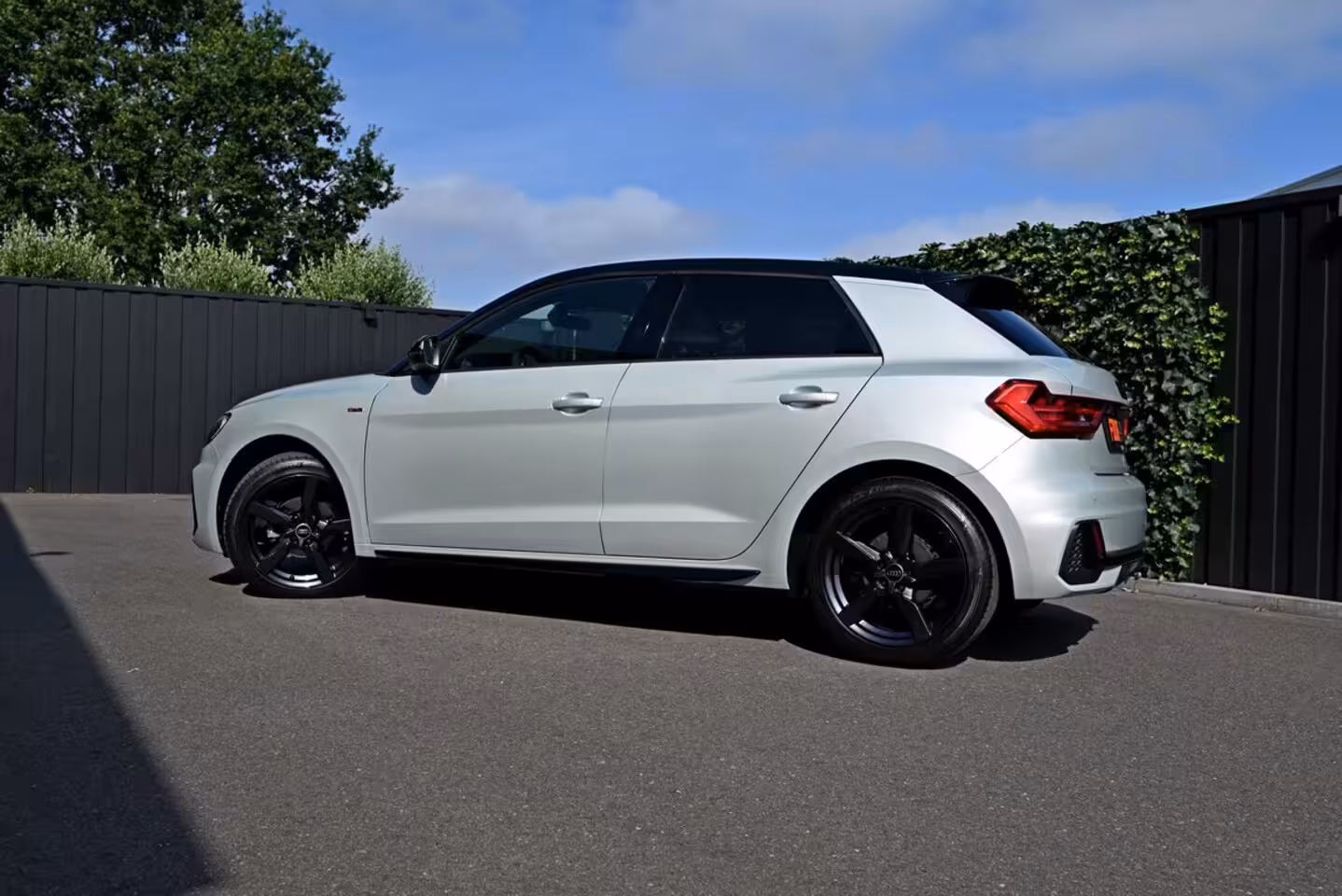 Audi A1 Sportback 25 TFSI S edition | 2025 | 21.000KM | Achteruitrijcamera | CarPlay | Stoelverwarming | Con