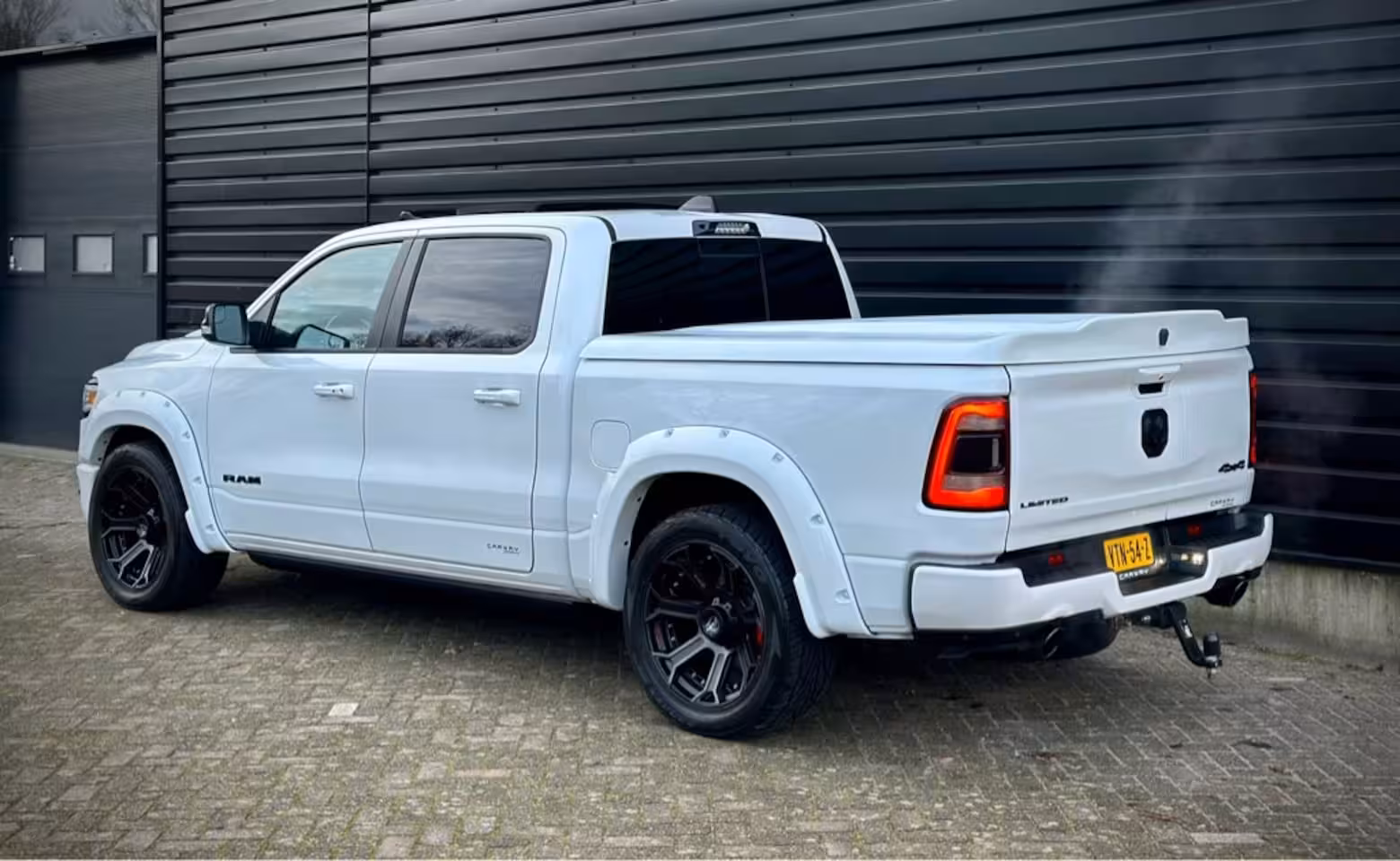 Dodge Ram 1500 5.7 V8 4x4 CC LIMITED NIGHT|HULK|PANO|HUD|ACC|HK VOL