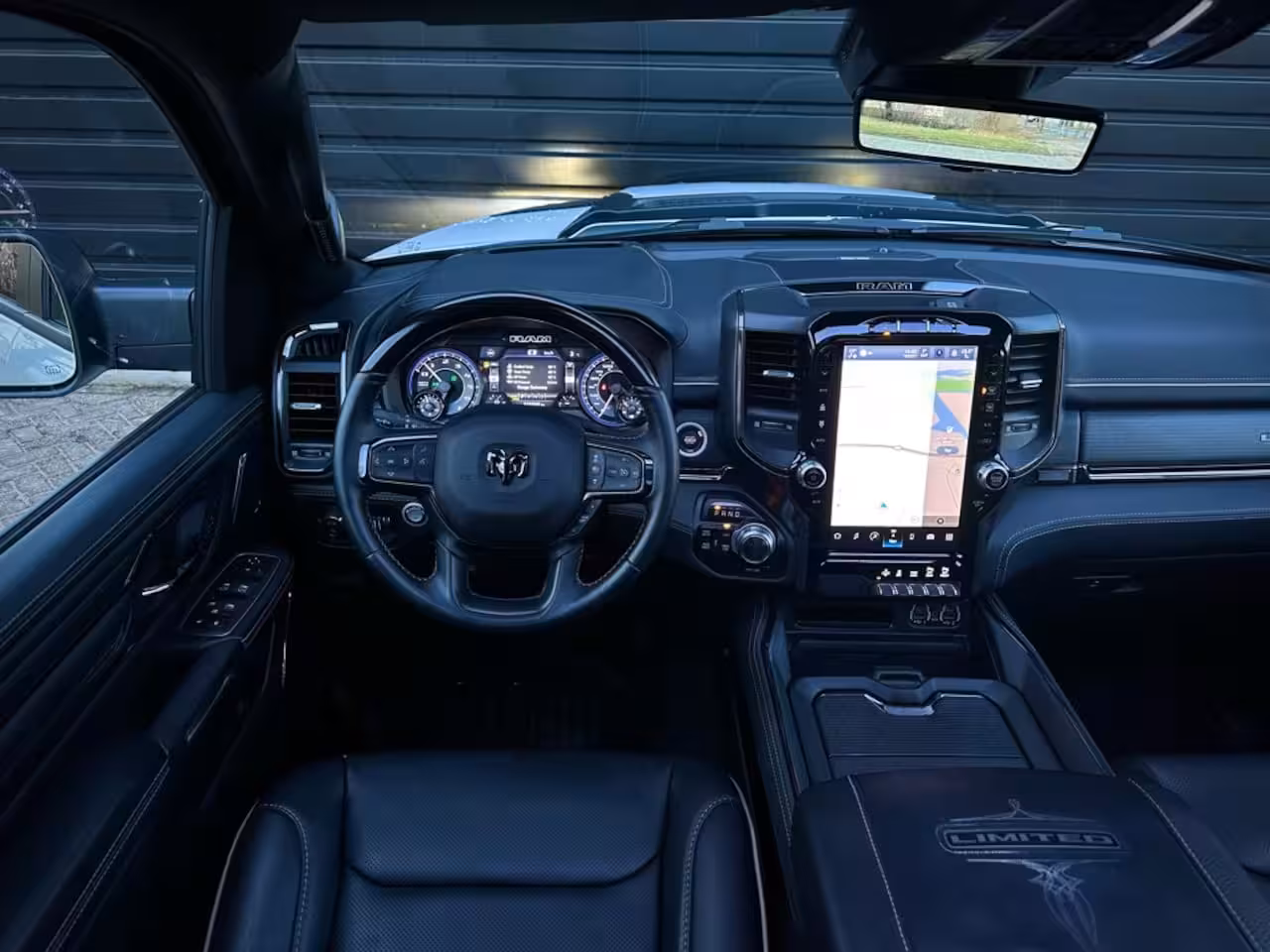 Dodge Ram 1500 5.7 V8 4x4 CC LIMITED NIGHT|HULK|PANO|HUD|ACC|HK VOL