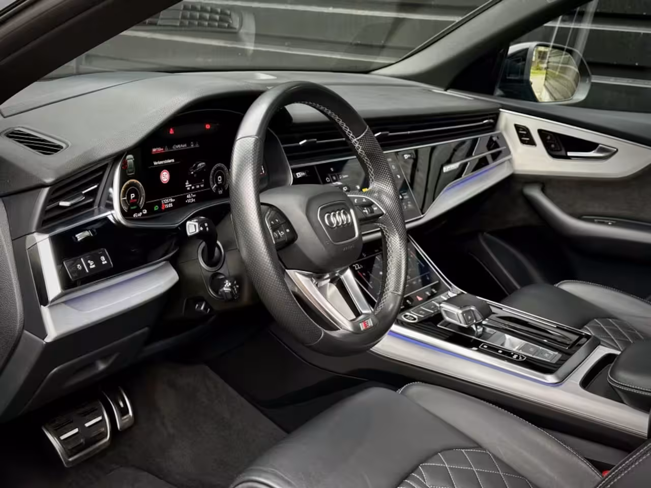 Audi Q8 60 TFSI e Quattro Competition S-LINE PANO|HUD|360|RS STOEL|B&O|S