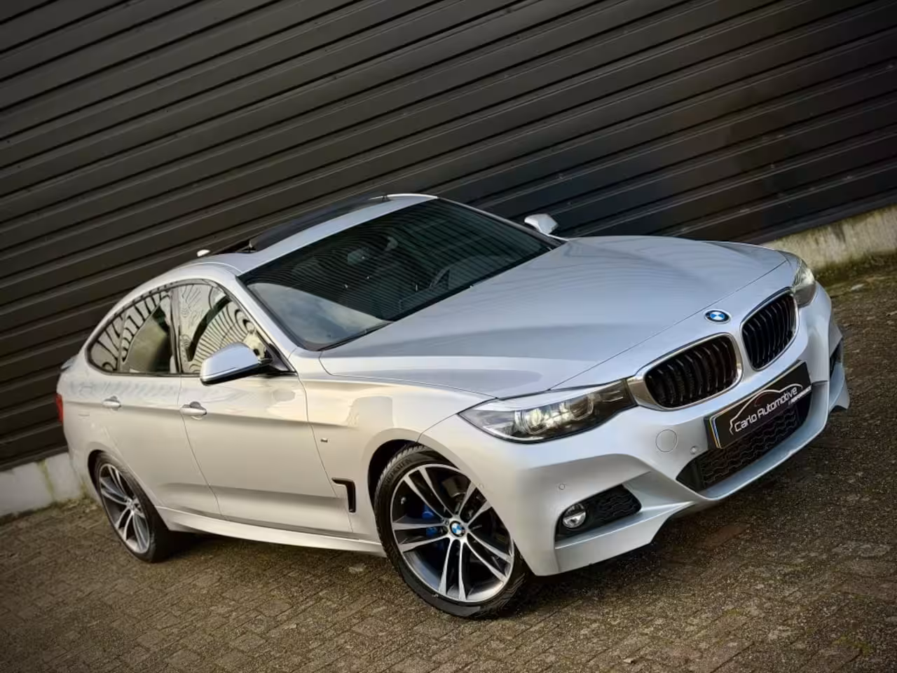 BMW 3-serie Gran Turismo 320d M-SPORT PANO|VIRTUAL|CAMERA|HiFi|LEDER