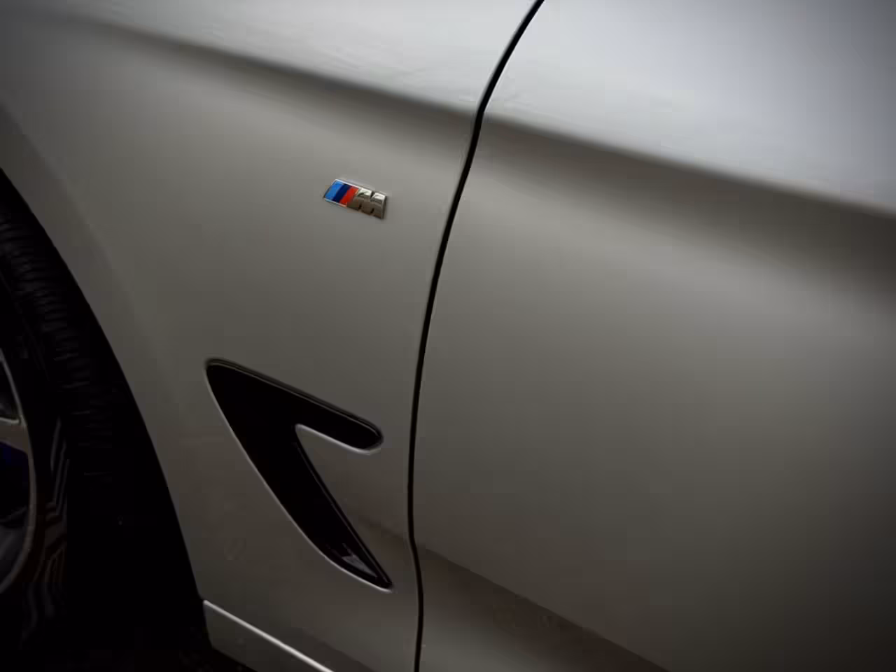 BMW 3-serie Gran Turismo 320d M-SPORT PANO|VIRTUAL|CAMERA|HiFi|LEDER