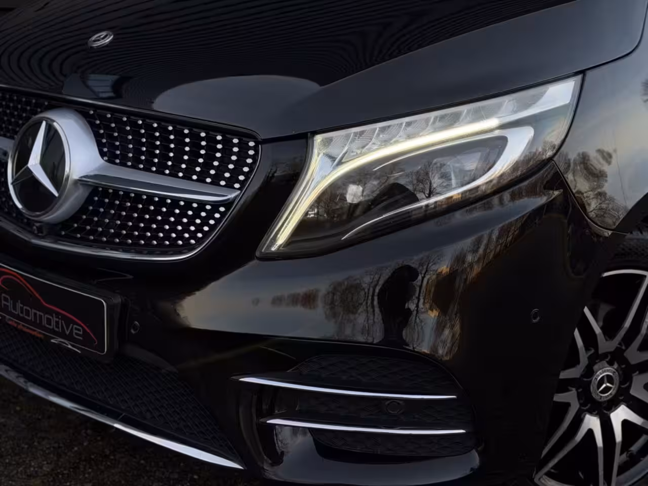 Mercedes-Benz V-klasse 300d LANG Dubbele C AMG 360|BURMES|BLINDSPOT