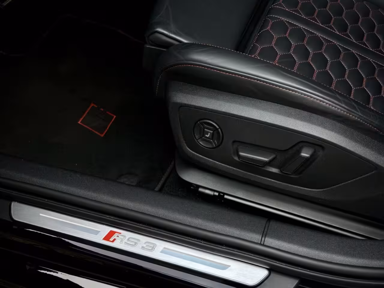 Audi RS3 Sportback 2.5 TFSI Quattro PANO|B&O|HUD|MEMORY|DESIGN