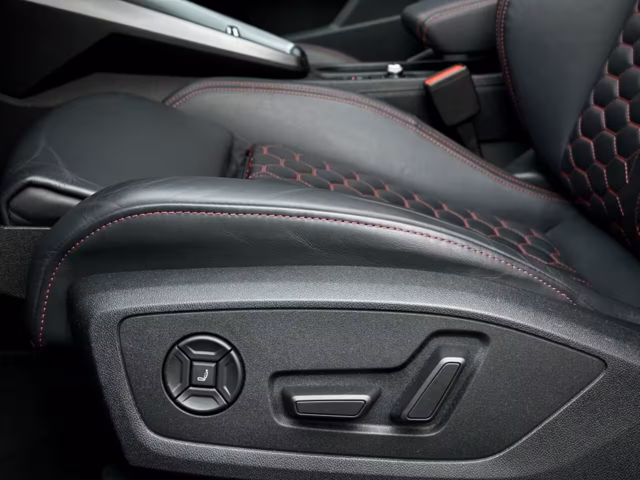 Audi RS3 Sportback 2.5 TFSI Quattro PANO|B&O|HUD|MEMORY|DESIGN