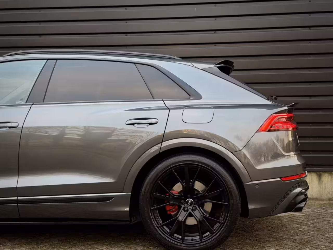 Audi Q8 55 TFSI e Quattro S-LINE PANO|HUD|360|RS STOEL|NIGHTVIS