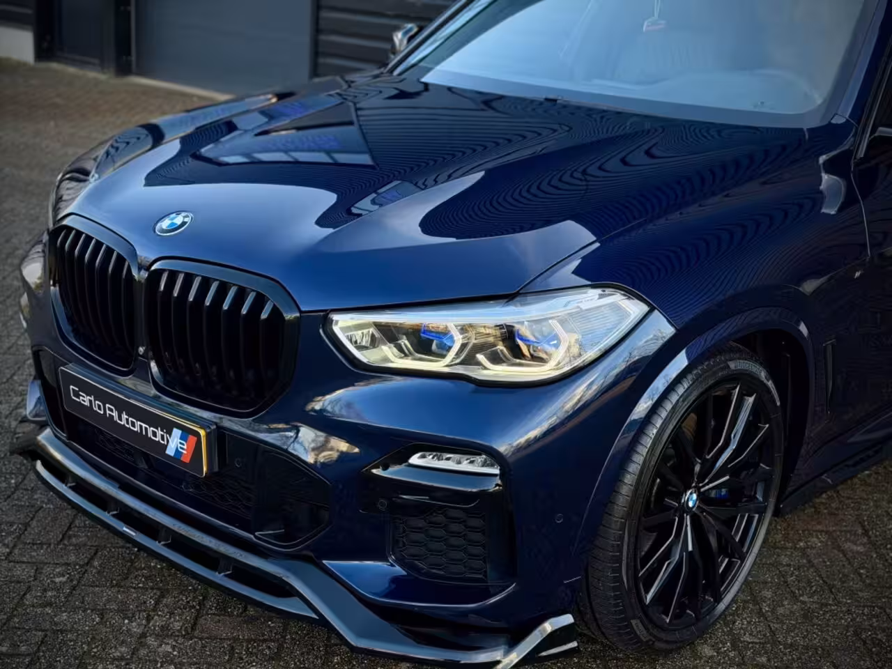 BMW X5 xDrive40i M-PERF. LASER|PANO|B&W|HUD|360|4WL STURING