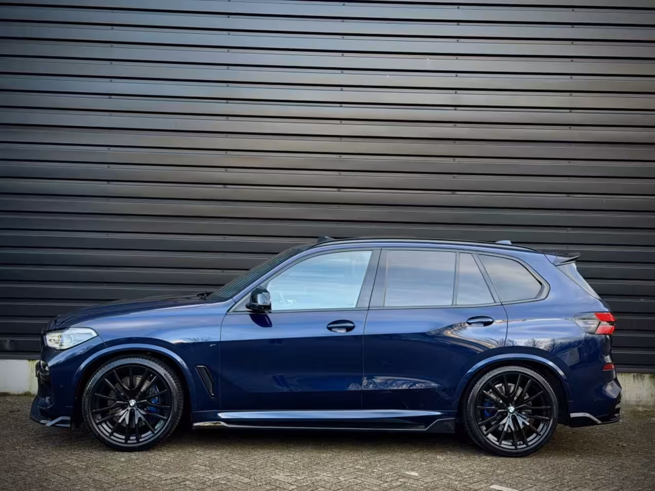 BMW X5 xDrive40i M-PERF. LASER|PANO|B&W|HUD|360|4WL STURING