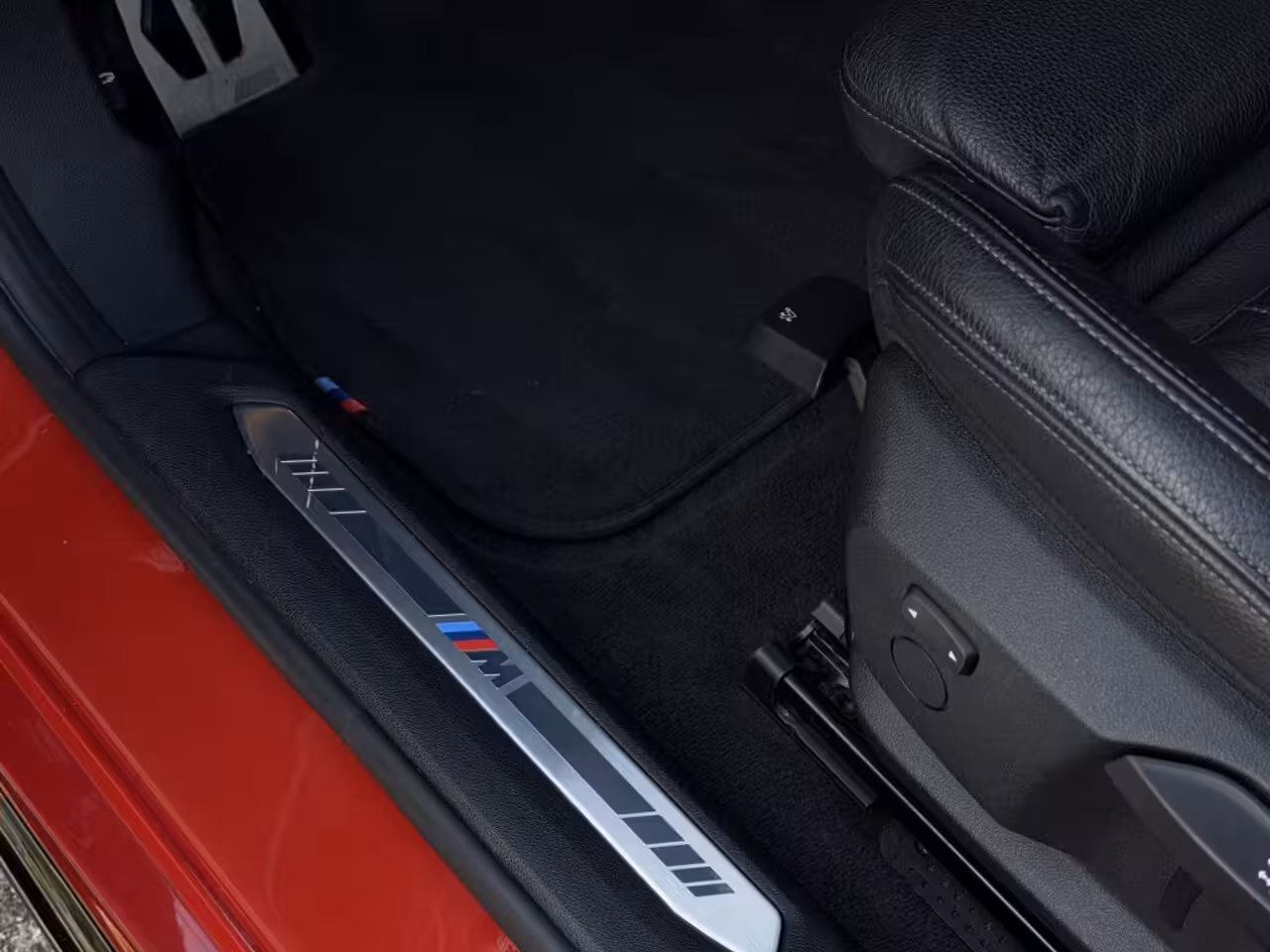 BMW 1-serie 118i M-PERF. M135 PANO|SCHAALSTOEL|CAMERA|HiFi