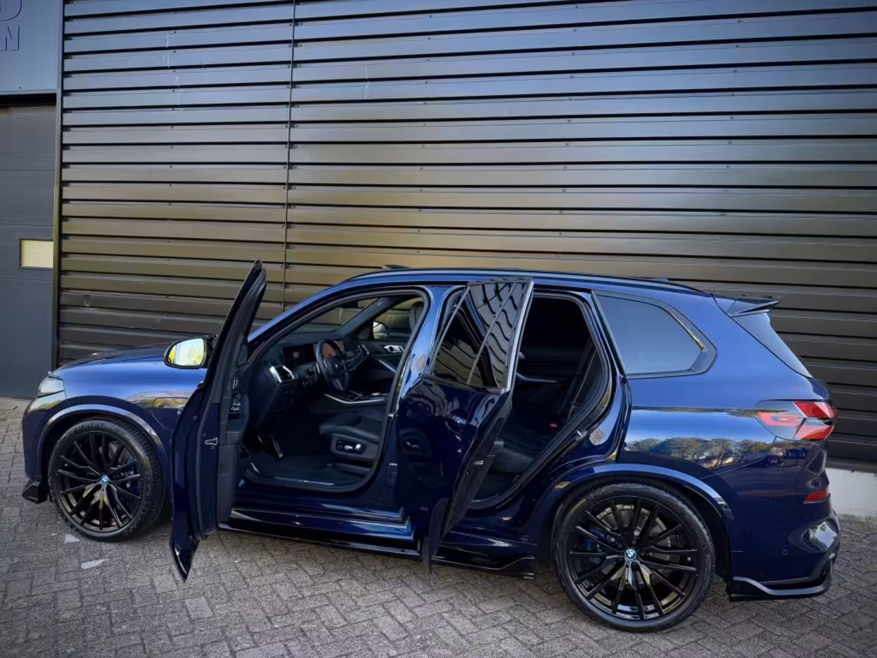 BMW X5 xDrive50e M-PERF. SOFT|PANOSKY|HUD|HK|360|MASSAGE VOL