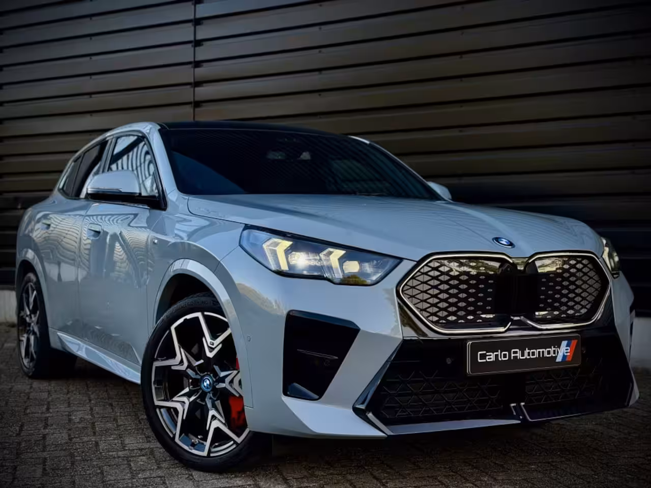BMW iX2 eDrive 67kWh M-SPORT PRO PANO|HUD|HK|360|MEMORY VOL