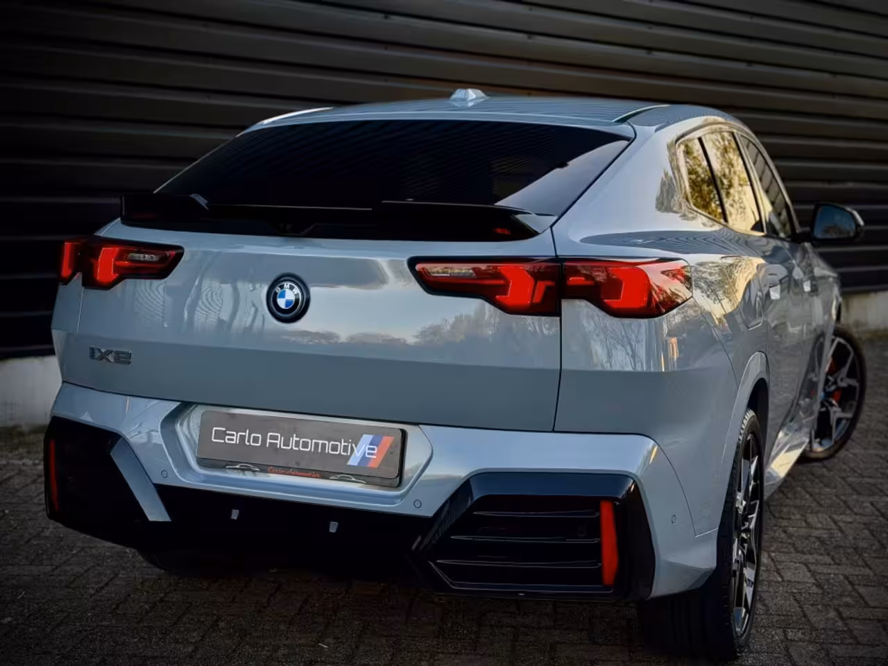 BMW iX2 eDrive 67kWh M-SPORT PRO PANO|HUD|HK|360|MEMORY VOL