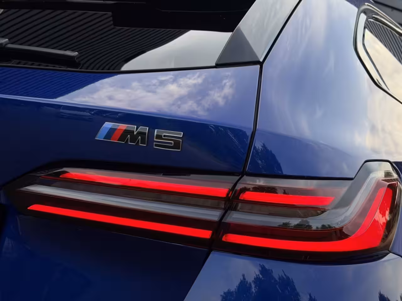 BMW 5-serie Touring M5 PANO|B&W|HUD|STOELVENT|360|PPF