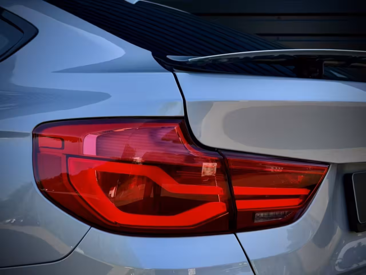 BMW 3-serie Gran Turismo 330i xDrive M-SPORT PANO|H/K|KEYLESS|M STOEL