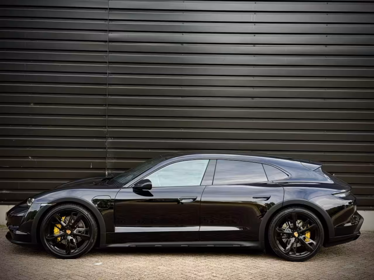 Porsche Taycan Cross Turismo 4 93 kWh PANO|CHRONO|DUALSCREEN|18 W|LUCHTV|WARMPOMP