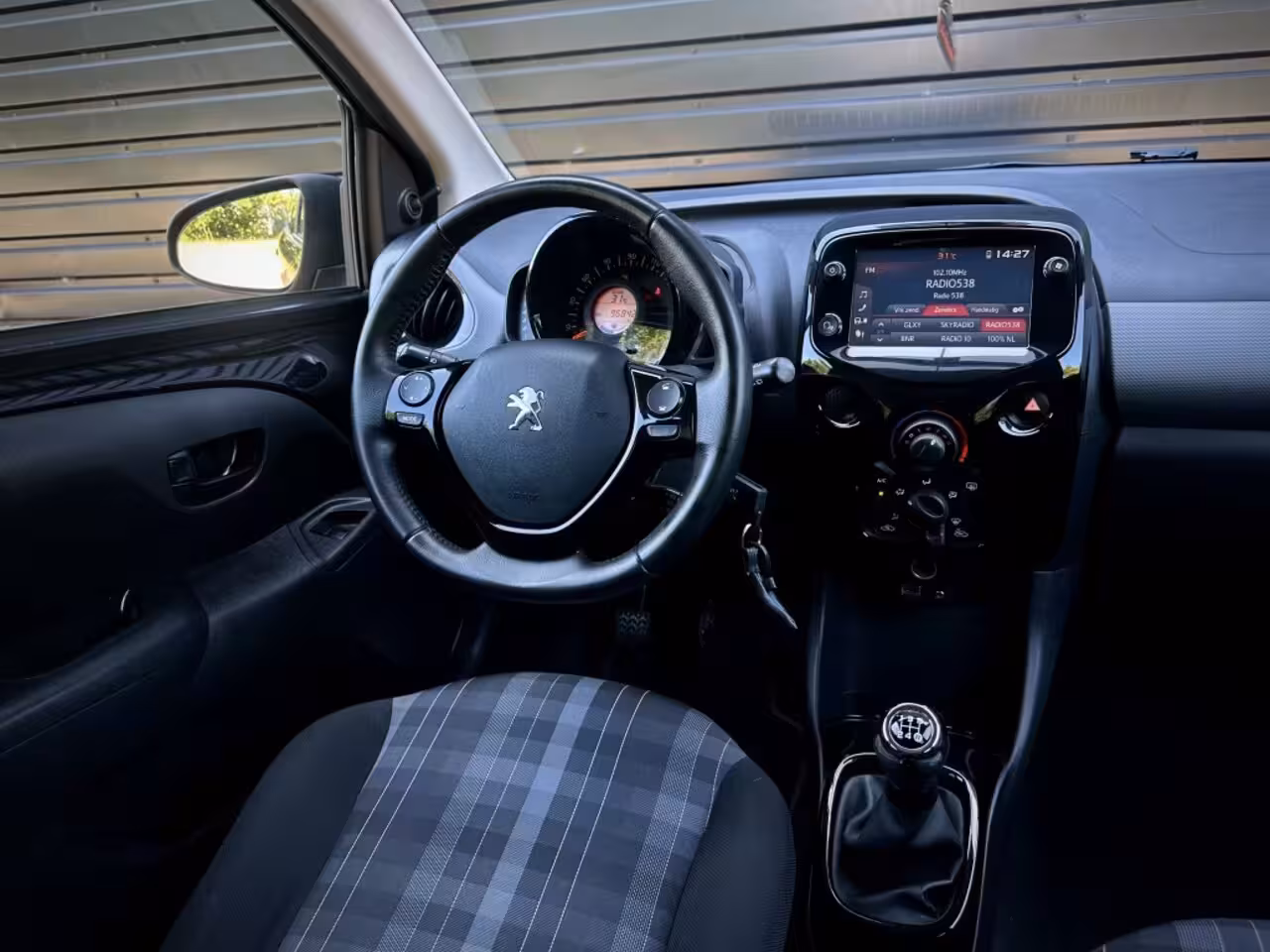 Peugeot 108 TOP Style 5DEURS|CRUISE|AIRCO|CAMERA|STOELVERW|CARPLAY
