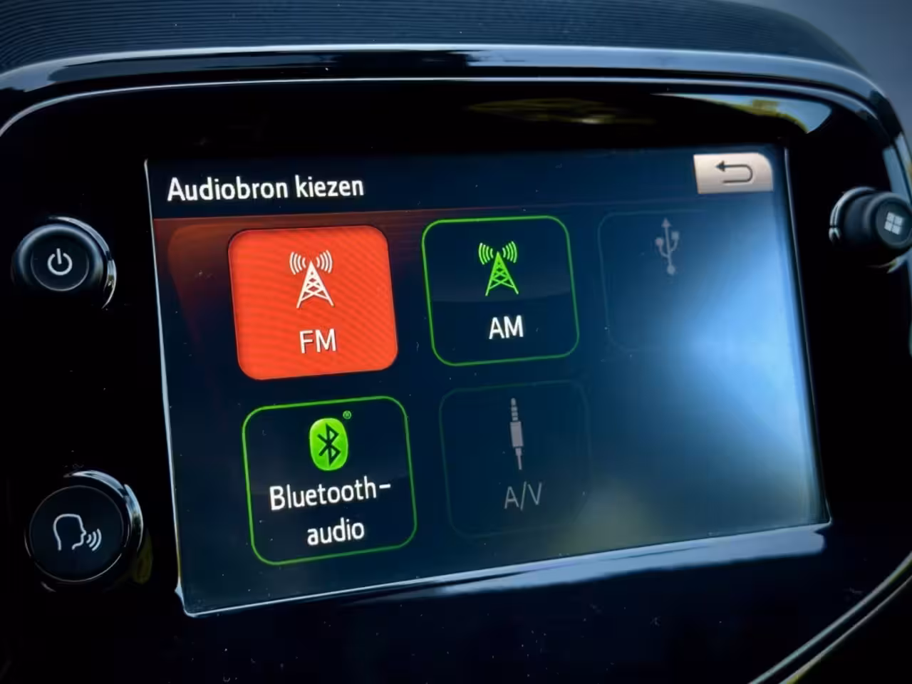 Peugeot 108 TOP Style 5DEURS|CRUISE|AIRCO|CAMERA|STOELVERW|CARPLAY