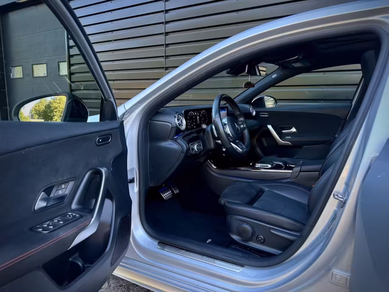 Mercedes-Benz A-klasse 250 A45S AMG PANO|ACC|BLINDSPOT|MBEAM|CAMERA