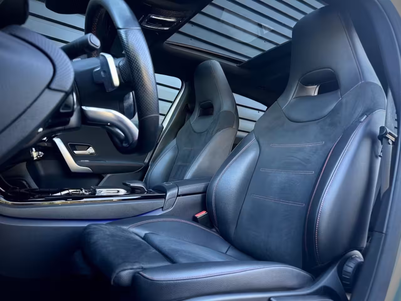 Mercedes-Benz A-klasse 250 A45S AMG PANO|ACC|BLINDSPOT|MBEAM|CAMERA