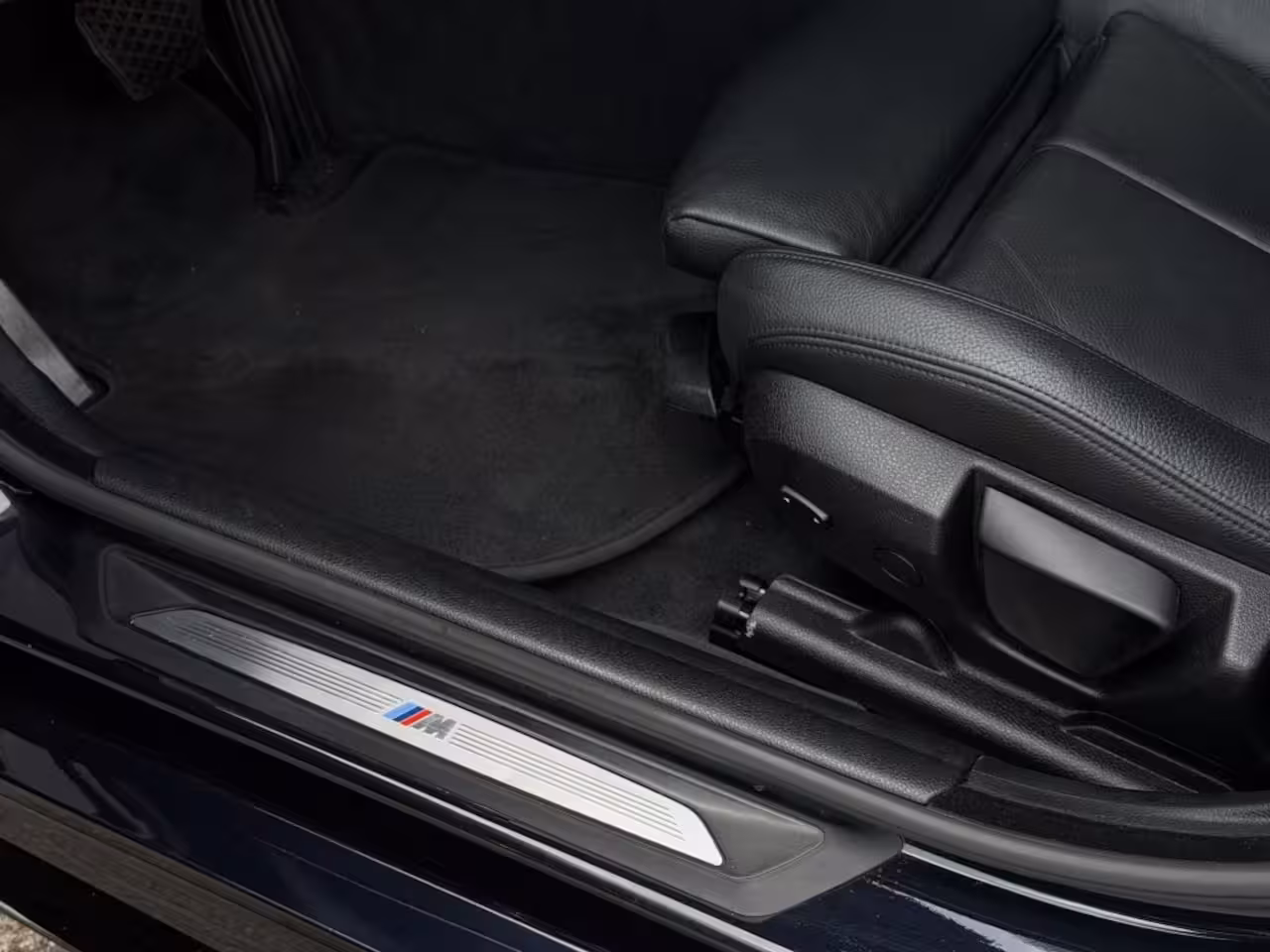 BMW 4-serie Gran Coupé 420i M-PERFORMANCE DHOEK|LANEASS|HiFi|CAMERA|SPORTLEER