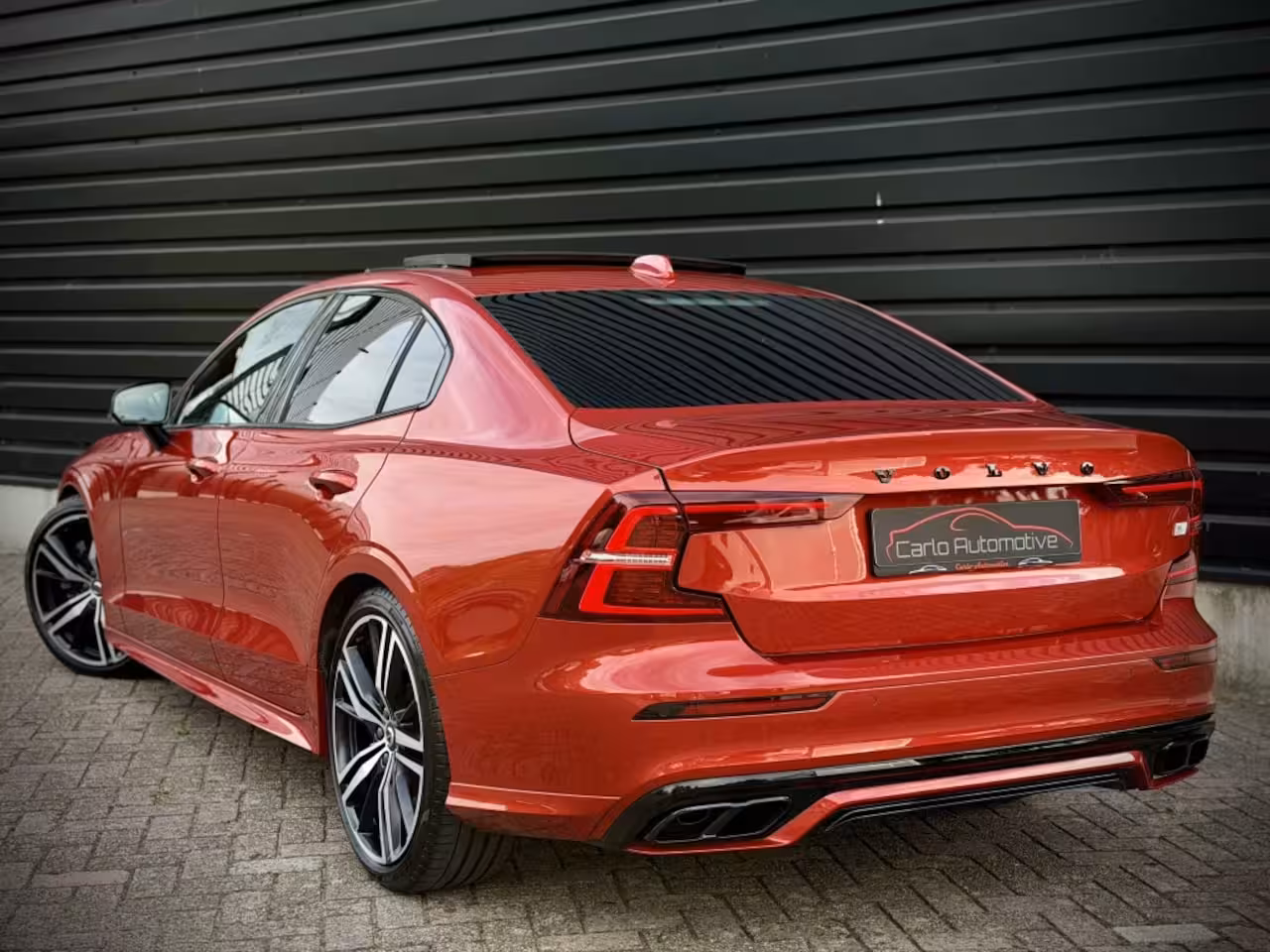 Volvo S60 2.0 T5 R DESIGN PANO|HUD|HK|PILOTASS|BLINDSPOT VOL
