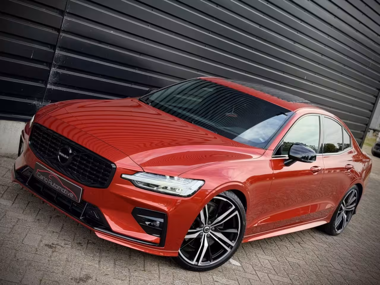 Volvo S60 2.0 T5 R DESIGN PANO|HUD|HK|PILOTASS|BLINDSPOT VOL