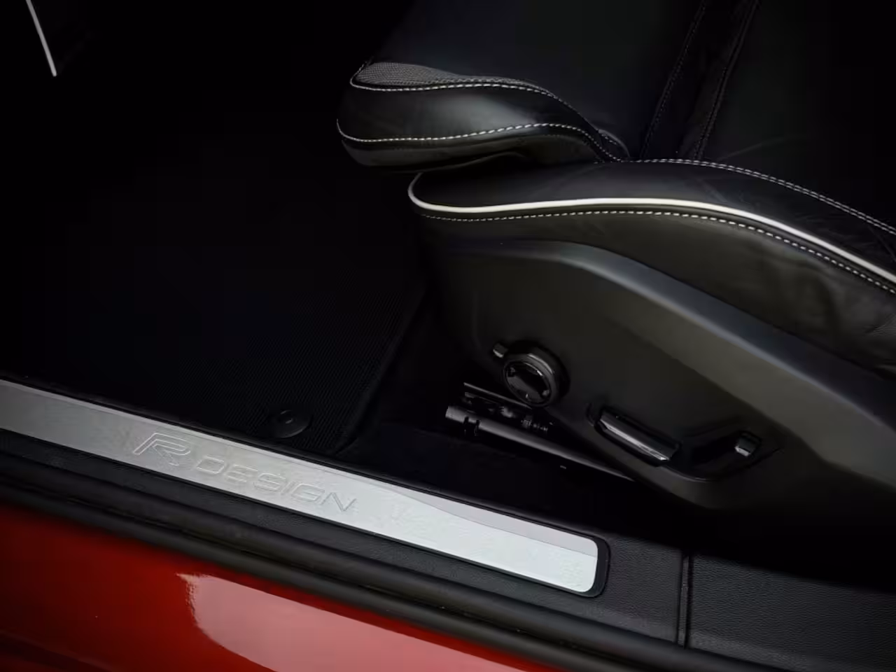 Volvo S60 2.0 T5 R DESIGN PANO|HUD|HK|PILOTASS|BLINDSPOT VOL