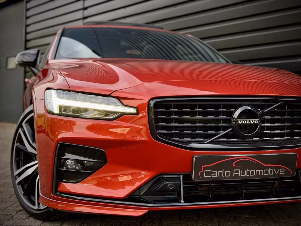 Volvo S60 2.0 T5 R DESIGN PANO|HUD|HK|PILOTASS|BLINDSPOT VOL