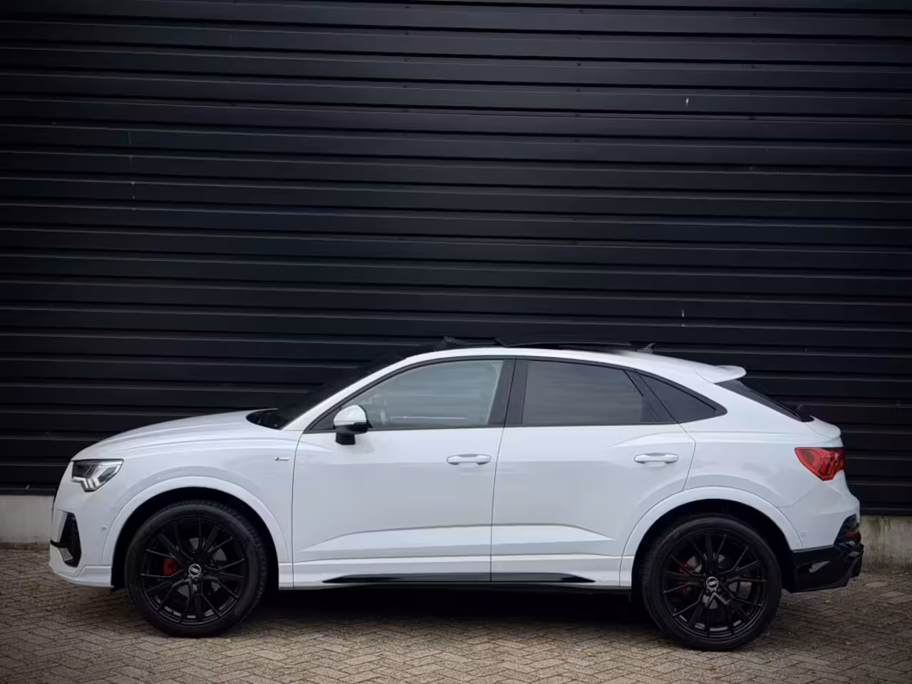 Audi Q3 Sportback 35 TFSI 3x S-LINE PANO|LEER|DHOEK|ACC|CAMERA